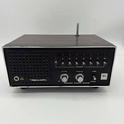 Vintage Realistic PRO-52 Patrolman Scanning Receiver, Model# 20-121 Powers On