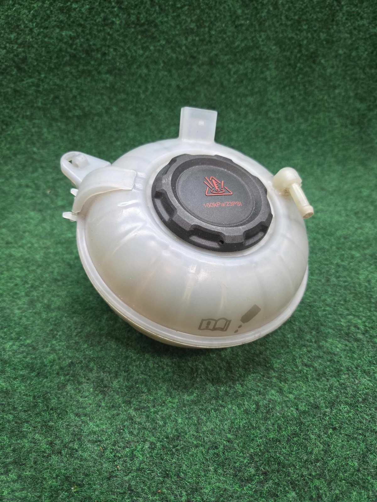 2019-2023 Audi Q3 Coolant Expansion Tank Reservoir Oem 5q0121407aa / 2q0121321a