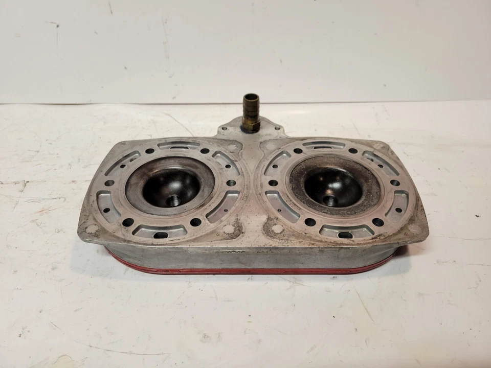 Polaris Rmk 600 Xc Sp 1999 motor culata 3021021 Foto 4 de 4