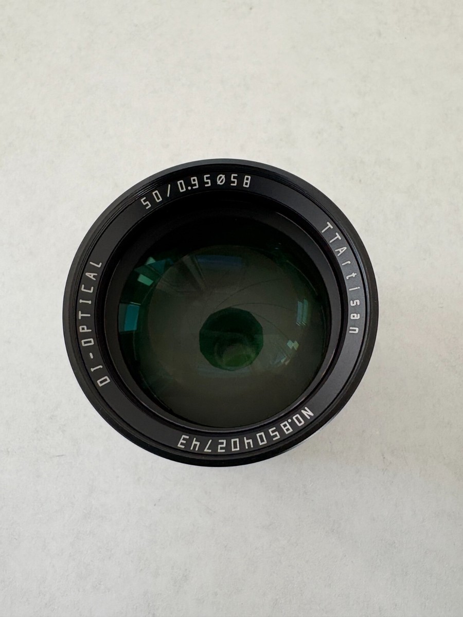 TTArtisan 50mm f/0.95 Canon RFマウント　美品 Amazon.com : TTArtisan 50mm F0.95 APS-C Large Aperture