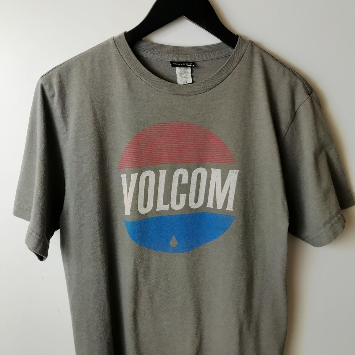 90s vintage Volcom ネイビー Tシャツ グラフィックプリント 90s vintage Volcom ネイビー Tシャツ グラフィックプリント