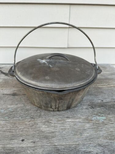 Vintage Cast Iron Dutch Oven 10” with Lid & Handle