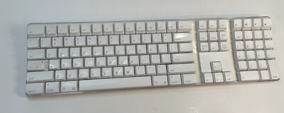 Apple Wireless Bluetooth Keyboard A1016 White w/ Number Pad Apple Wireless Bluetooth Keyboard A1016 White w/ Number Pad