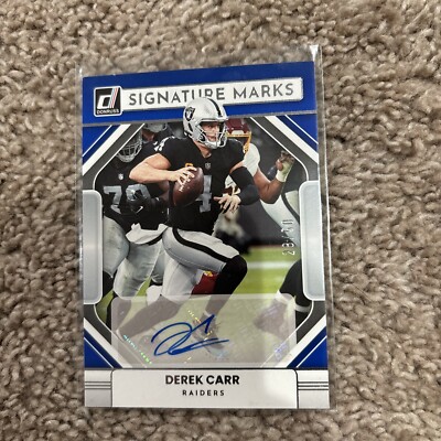 2022 Panini Donruss Signature Marks Blue /50 Derek Carr #SM-DC Auto