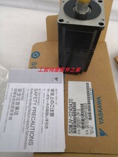 YASKAWA SERVO MOTOR SGMJV-02ADA2C NEW FREE EXPEDITED SHIPPING