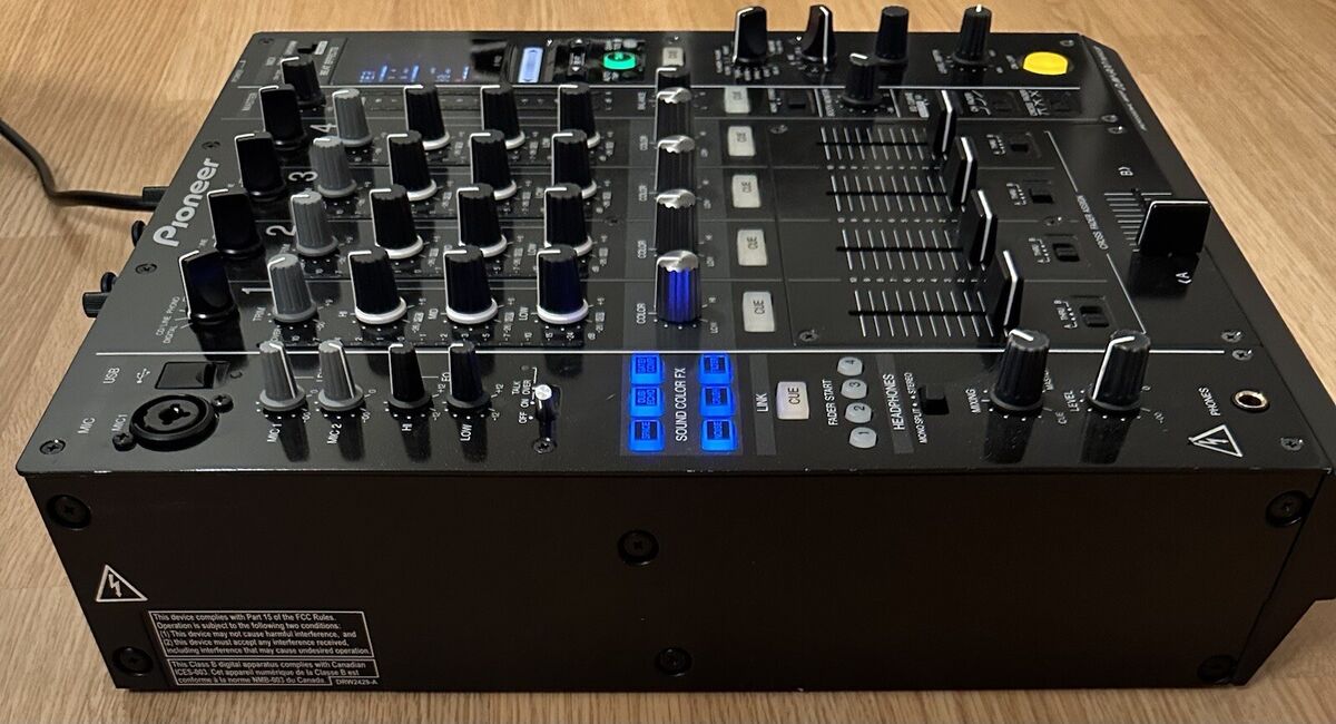 Pioneer DJM-900NXS Professional DJ Mixer 4-Channel 4ch Pioneer DJM-900NXS Professional DJ Mixer 4-Channel 4ch