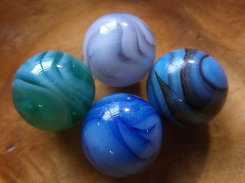 4 0.62" CAC Akro Alley Agate Ravenswood Swirl & Flame marbles....