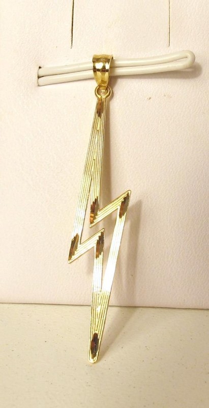 Diamond Cut 14K Yellow Gold Lightning Bolt Pendant