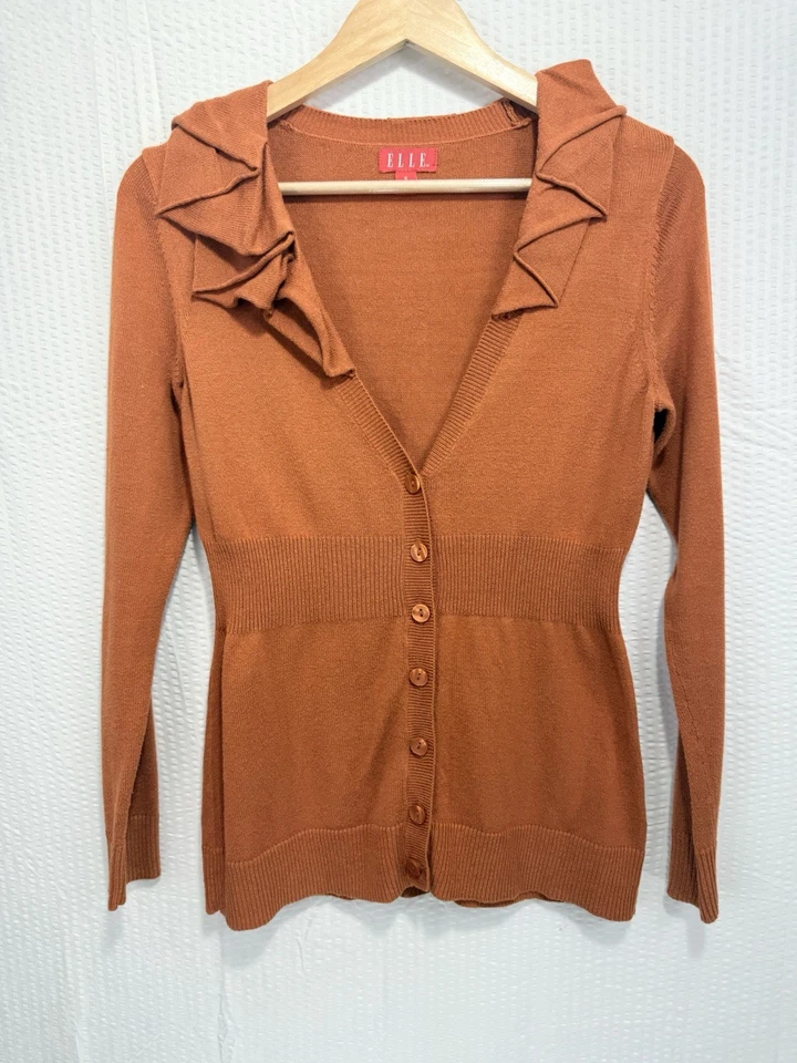 Cárdigan Elle Voffles Cottagecore Naranja Óxido Suéter Abotonado Talla Pequeña Cuello en V Foto 4 de 4