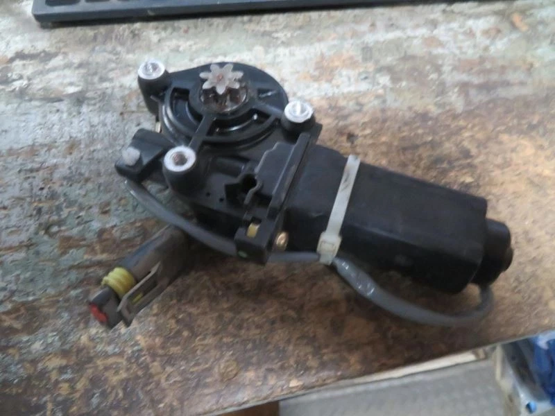 Passenger Right Power Window Motor Front Fits 93-98 GRAND CHEROKEE 1112 - Image 2 of 4