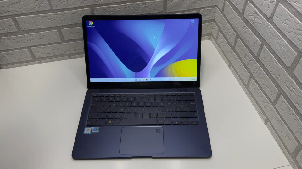 ASUS ZenBook 3 UX3490 | Intel Core i7 | 1TB SSD | 16GB RAM | Windows 11 - Bild 2 von 4