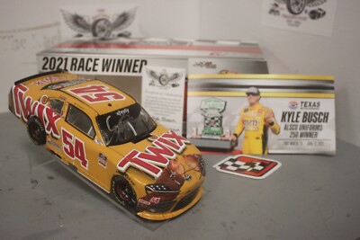 2021 Kyle Busch Twix Texas Win 1/24 Action NASCAR Diecast