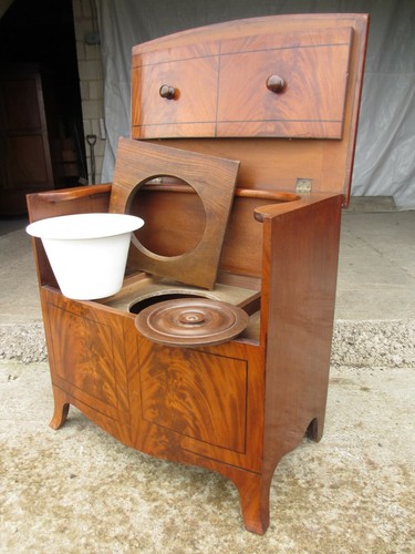 Georgian flame mahogany bow fronted pot commode (ref 686) - Picture 8 of 12