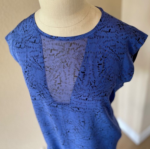 Blusa Top Rebecca Taylor Charlie Paneles Recortados Transparentes Seda 2 Azul Francés $288 - Imagen 2 de 11
