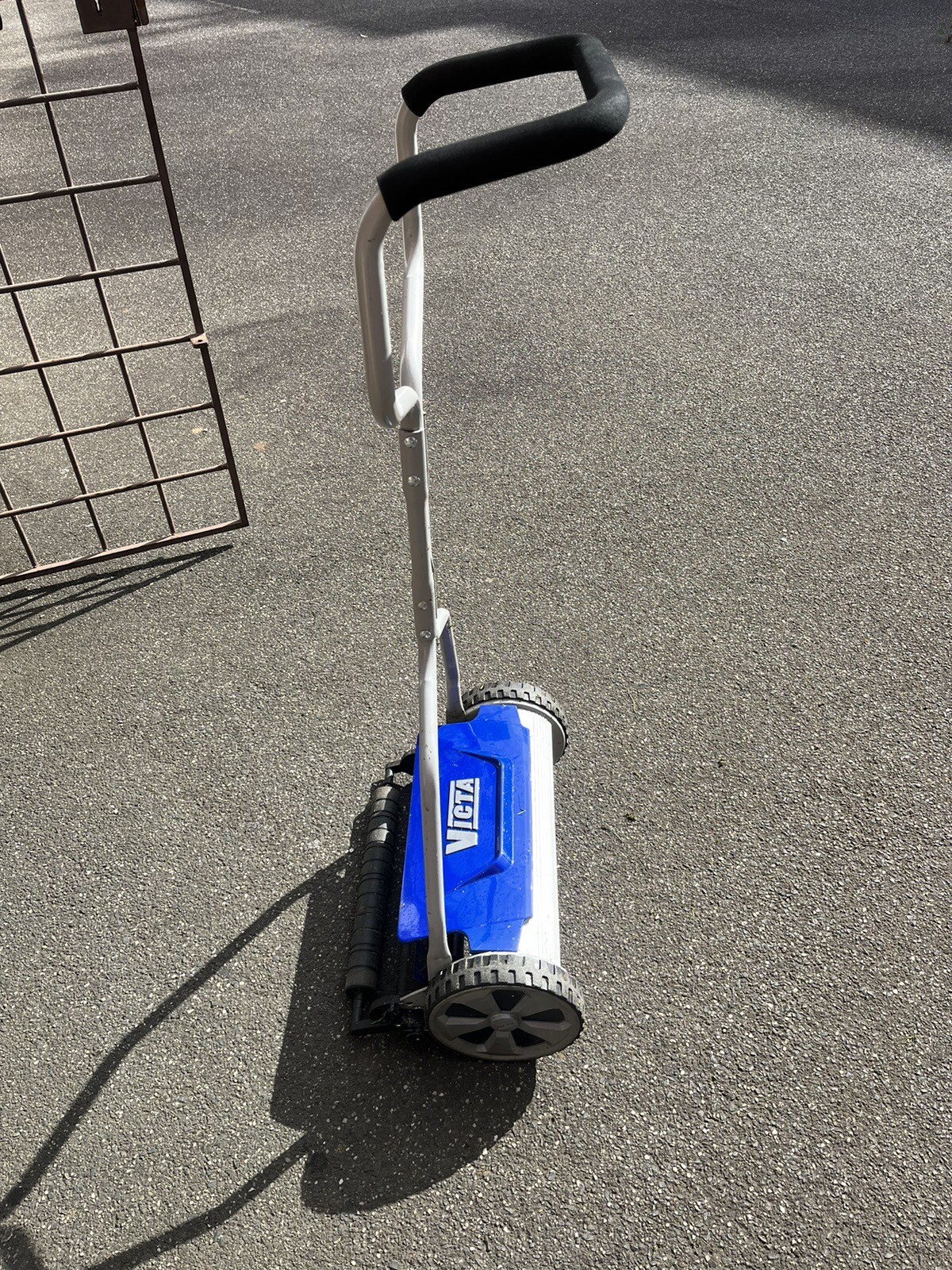 VICTA™ 16" Push Cylinder Lawn Mower + Catcher eBay