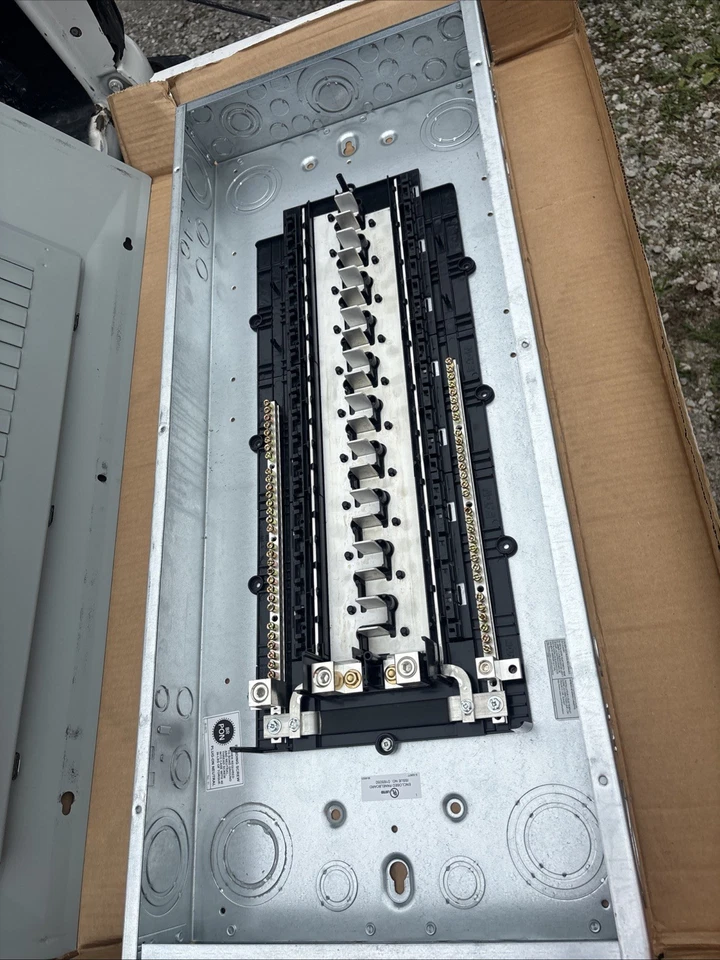 Centro de carga eléctrica enchufable neutro de terminal principal interior 200 amperios 80 circuitos Foto 3 de 4