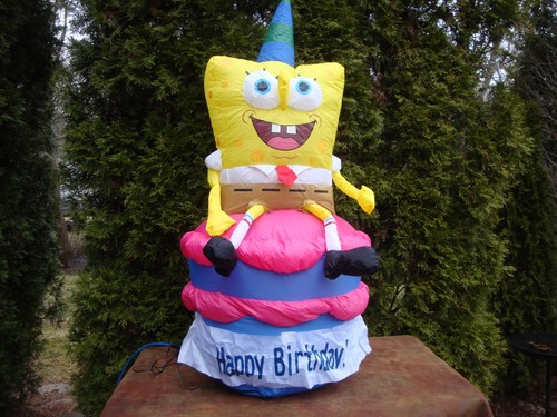 SpongeBob SquarePants 2004 Happy Birthday 4' Tall Gemmy Airblown Inflatable