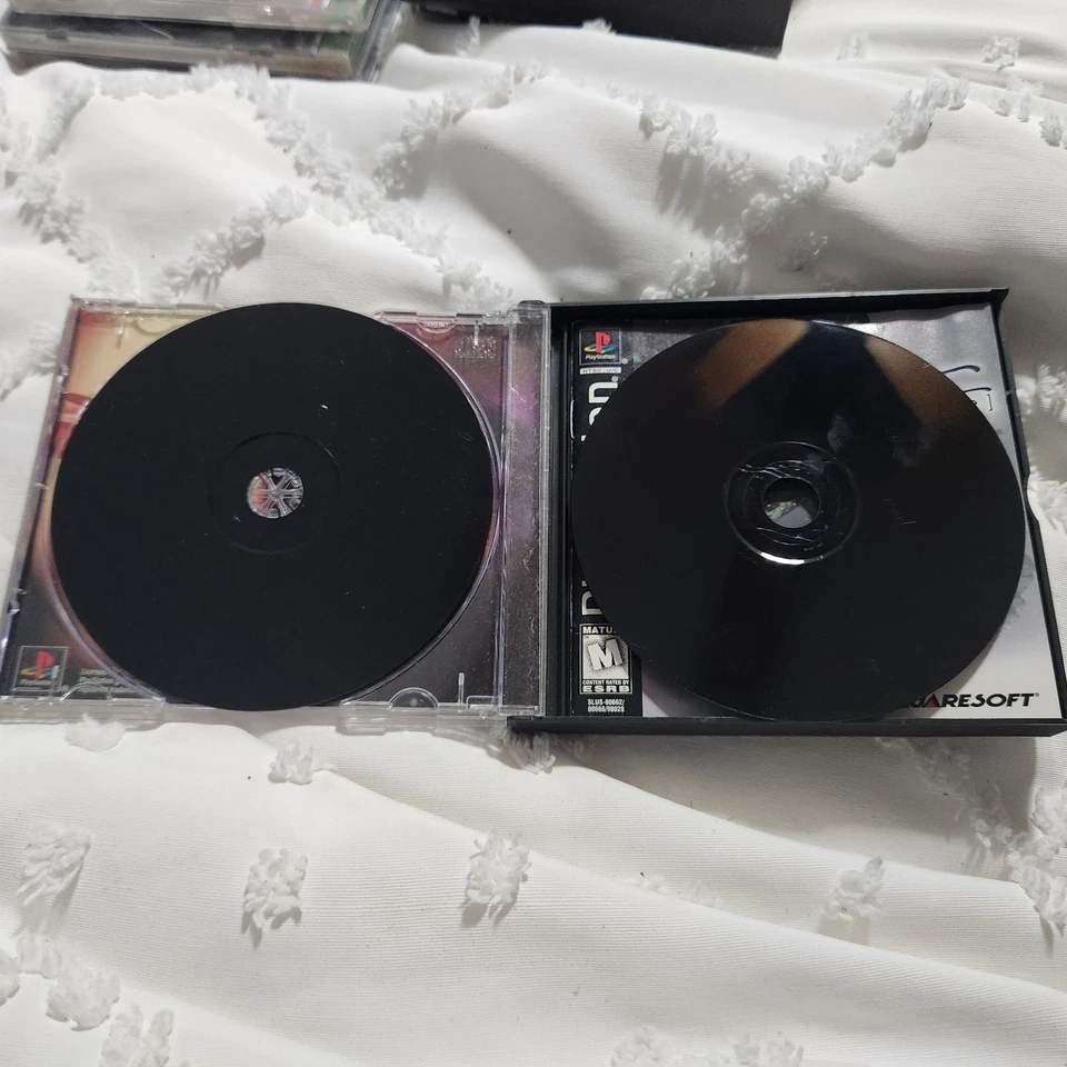 Parasite Eve Black Label PS1 1998 Playstation 1 With Book Tested - Image 4 of 4