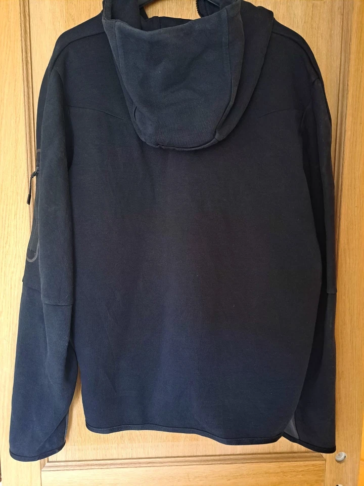 Nike Tech Fleece, photo 2 sur 5