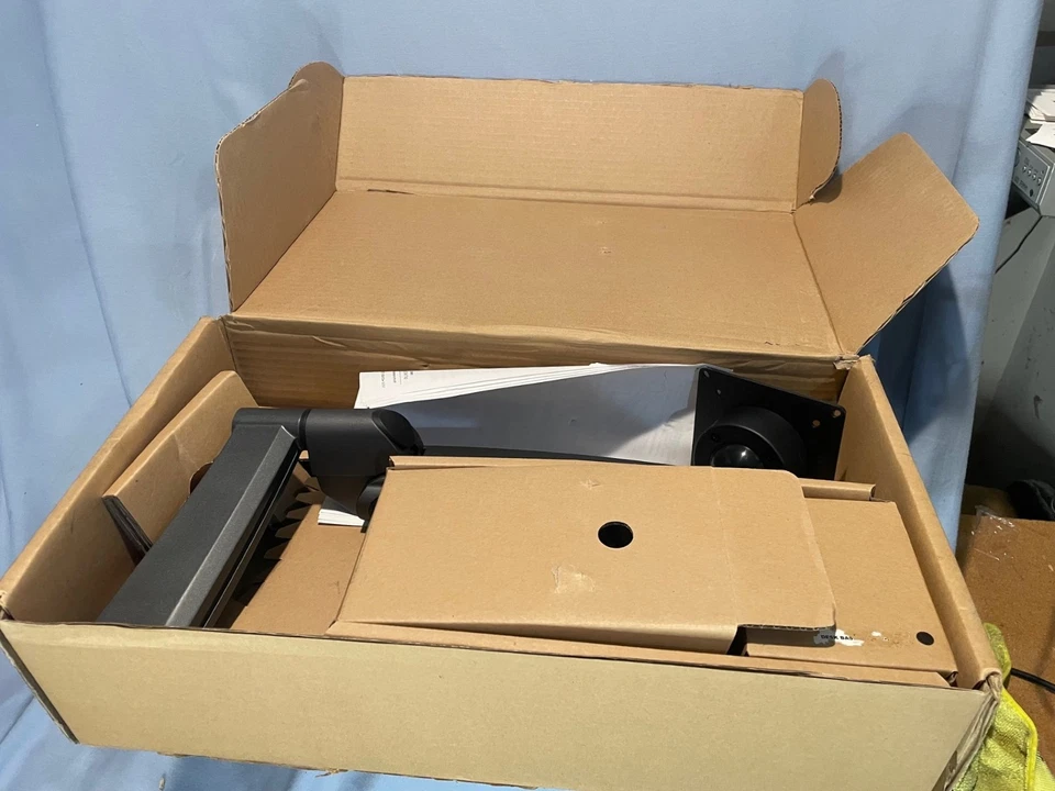 Peerless LCT-101 Articulating Desktop Mount Monitor Arm for LCD Screens - Nice! - Image 2 of 3