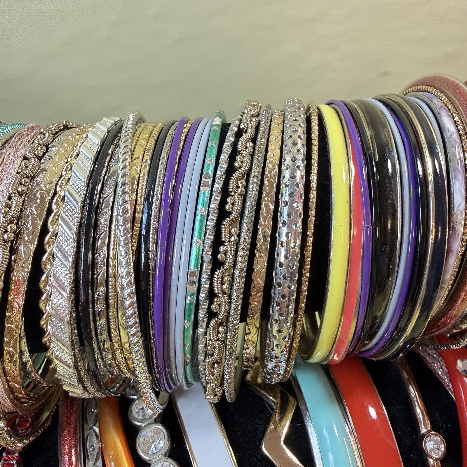 Bulk Lot 130 Bangle Bracelets Stackable Bracelet … - image 5