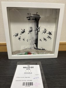 THE WALLED OFF HOTEL グッズ盛り合わせ BANKSY Hotel Box Set The WOH Print + Receipt and Extras Walled Off