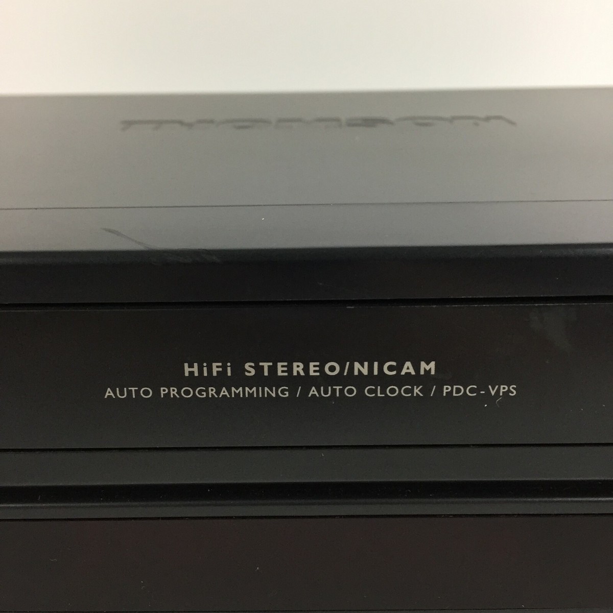Magnétoscope vhs thomson vph 6880 49,99 € en ance | Clasf image-video
