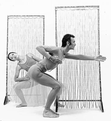 Dancer choreographer and teacher Bruce King performing in 1974 Old Photo 4