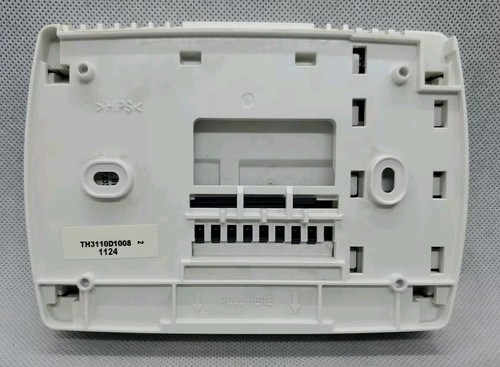 Pre-Owned Honeywell TH3110D1008 Pro 3000 Thermostat Non-Programmab 1-Heat 1-Cool - Picture 10 of 11