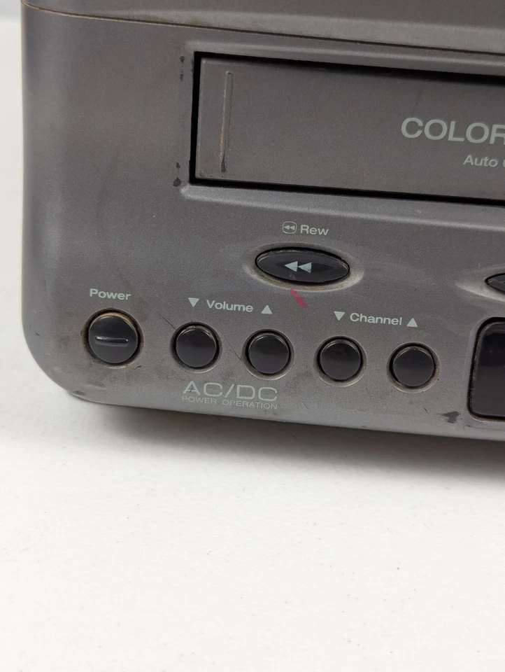 Broksonic CTSGT-2799C CRT TV VCR Combo 480i - 9" - Image 4 of 4