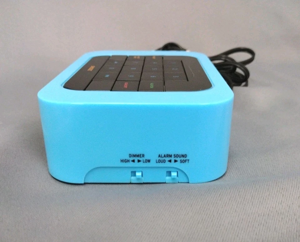 RARO Reloj Despertador Timex T123L LED Azul Multicolor Dígitos Estilo Retro Probado Foto 4 de 4