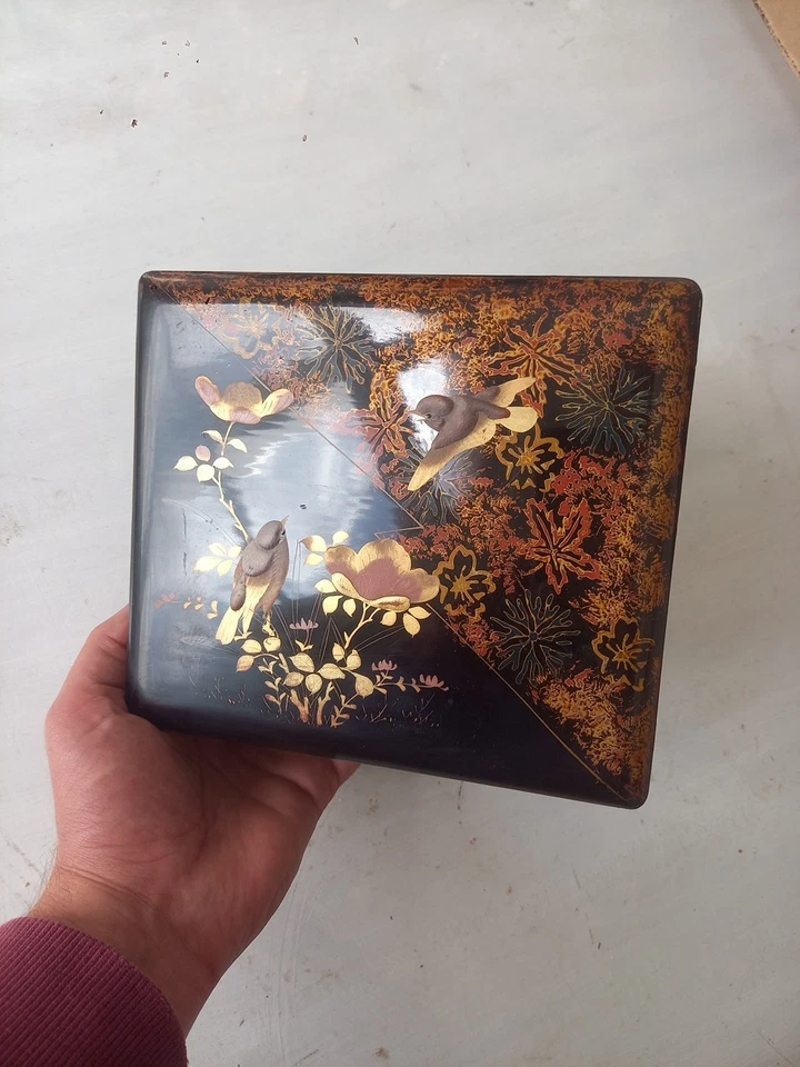 BISCUITS OLIBET Boite Napoléon III Décor Japonisant Oiseaux Carton Bouilli - Photo 4/4