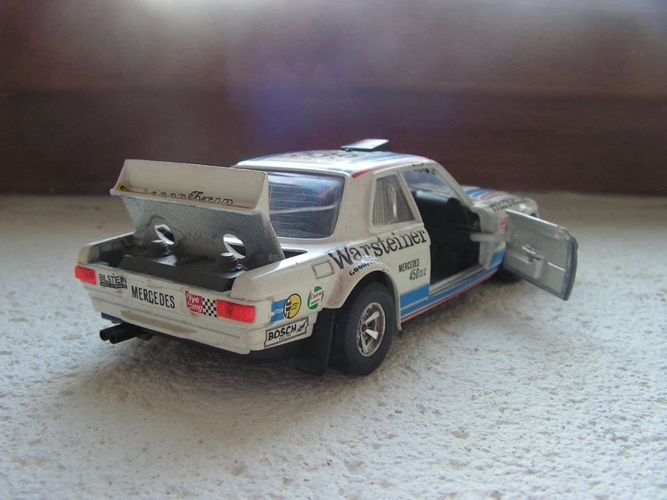 Mercedes 450 SC Rally 1/24 Burago - Photo 4/4
