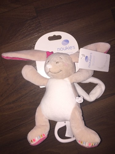 Spieluhr Noukies Hase Bunny 2015 Plüschtier Peluche Pink Beige Braun Bunt Over.. - Picture 2 of 5