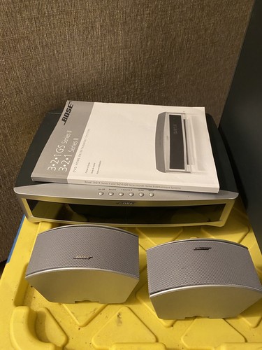 BOSE 3-2-1 Series II DVD/CD Media Center W/Powered Speaker System