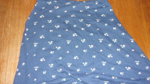Girls SO Size XL 14/16 Dark Blue Dress with Pink and White Flowers - Picture 3 of 3