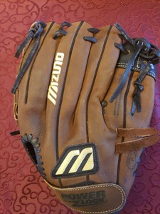 mizuno premier series fielding glove
