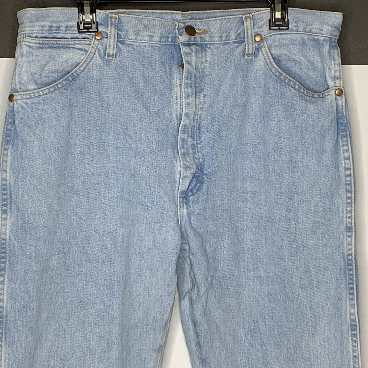 Wrangler Mens Sz 36 X 36 Light Wash Denim Jeans Cowboy Wrangler Mens Sz 36 X 36 Light Wash Denim Jeans Cowboy
