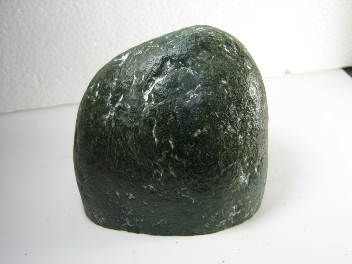 1460g Washington USA Rough Dark Green Jade Block Chunk 1460g Washington USA Rough Dark Green Jade Block Chunk