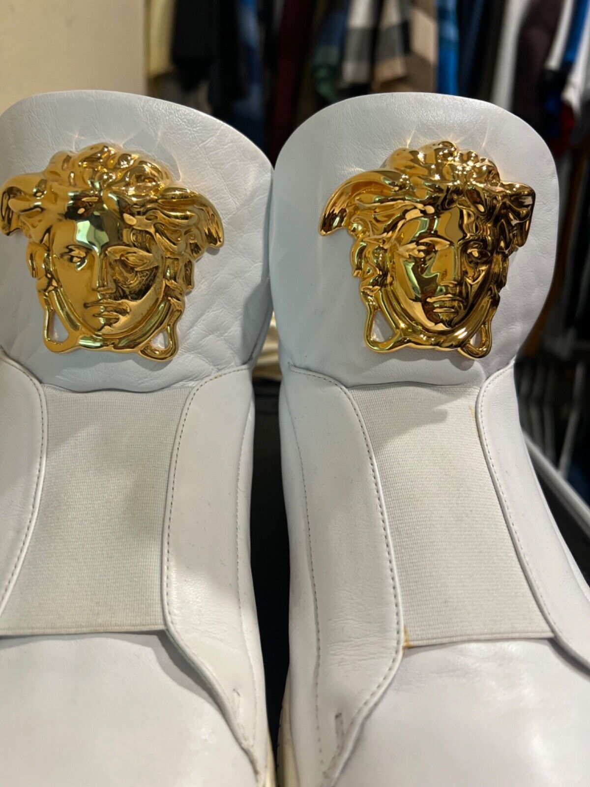 Versace Men’s RARE Designer Palazzo Gold Medusa W… - image 11