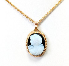 Vintage 14KT Gold Onyx Black and White Cameo Pendant with 16.5" Singapore Chain