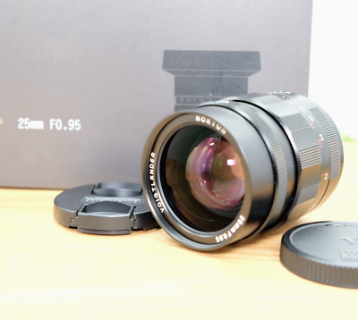 Voigtlander Nokton 25mm f/0.95 for Micro Four Thirds W/ Box Voigtlander Nokton 25mm f/0.95 for Micro Four Thirds W/ Box