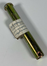 New Holland Case CNH Genuine OEM Guide Pin 86516749 New