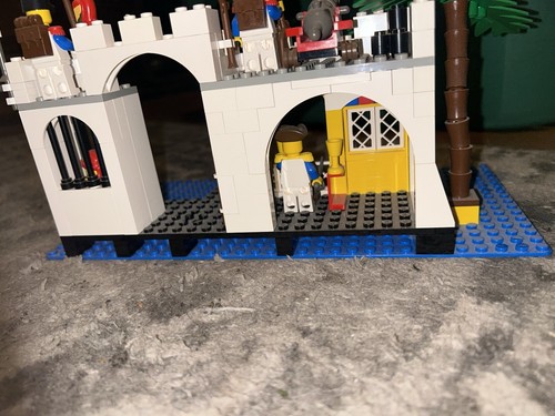 LEGO Pirates: Lagoon Lock-Up komplett mit Anleitung (6267)  - Bild 4 von 8