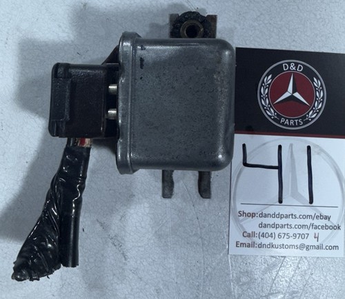 Mercedes-Benz W108 W109 Set of 3 4 Pin Relays (41) - Picture 7 of 10