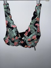 Victoria  s Secret swimsuit two-piece With Flowers
