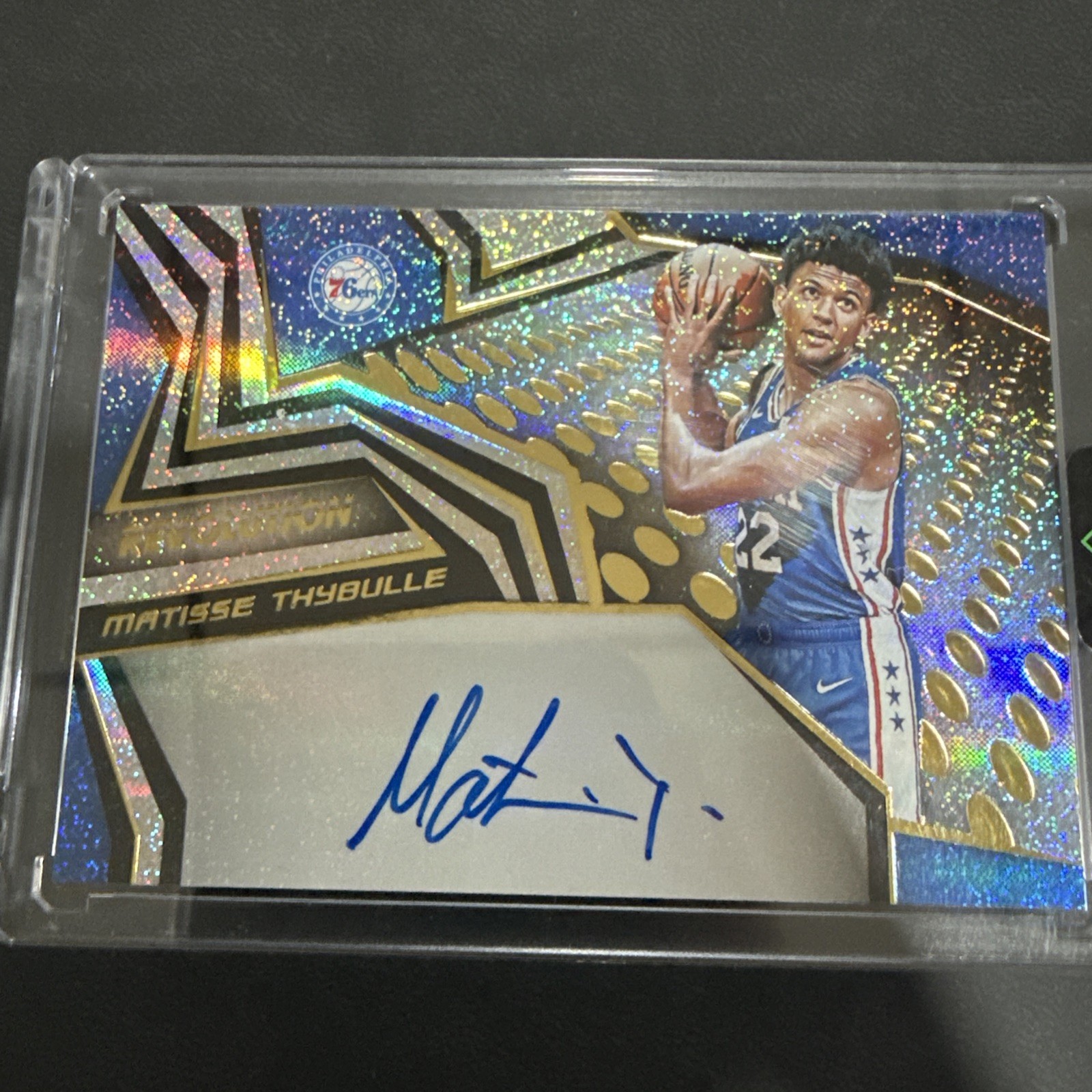 2019-20 Panini Revolution - Rookie Autographs Matisse Thybulle #RA-MTH (AU, RC)