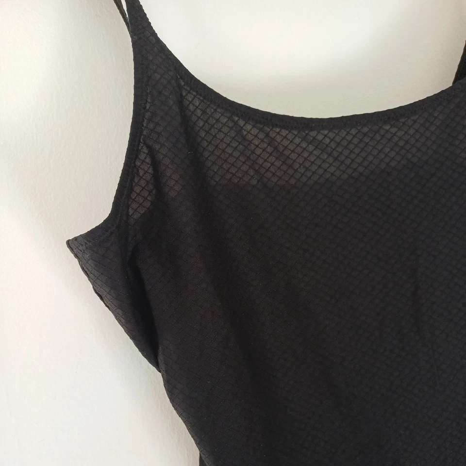 La Perla cami vest Camisole Size small black lace pretty occupied verdi - Image 3 of 4