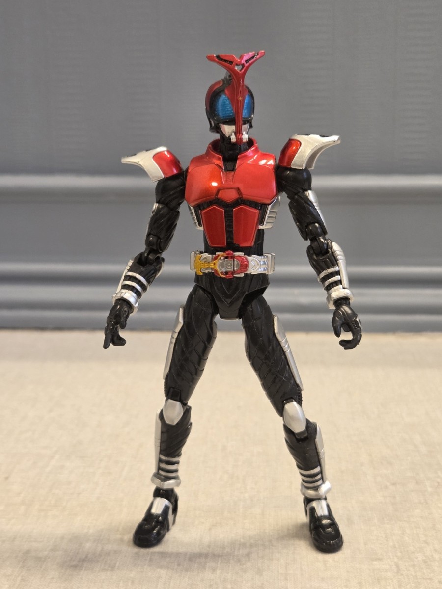 特撮 SH Figuarts MASKED RIDER KABUTO Bandai S.H.Figuarts Masked Rider Kabuto Action Figure Kamen Rider