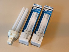 Philips MASTER PL-C 18W / 827 – Compact Fluorescent Lamps (2x New + FREE Used)